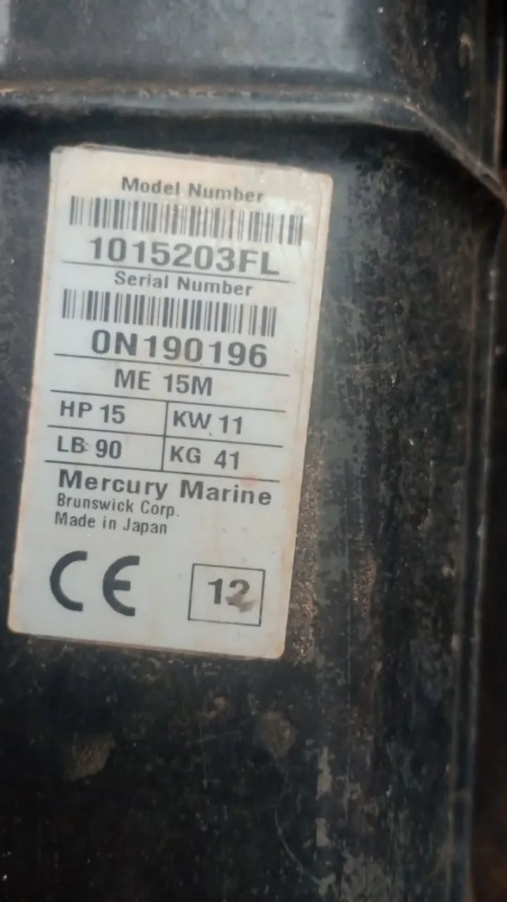 Barco 6 metros com Carreta e Motor Mercury 15hp - Foto 5