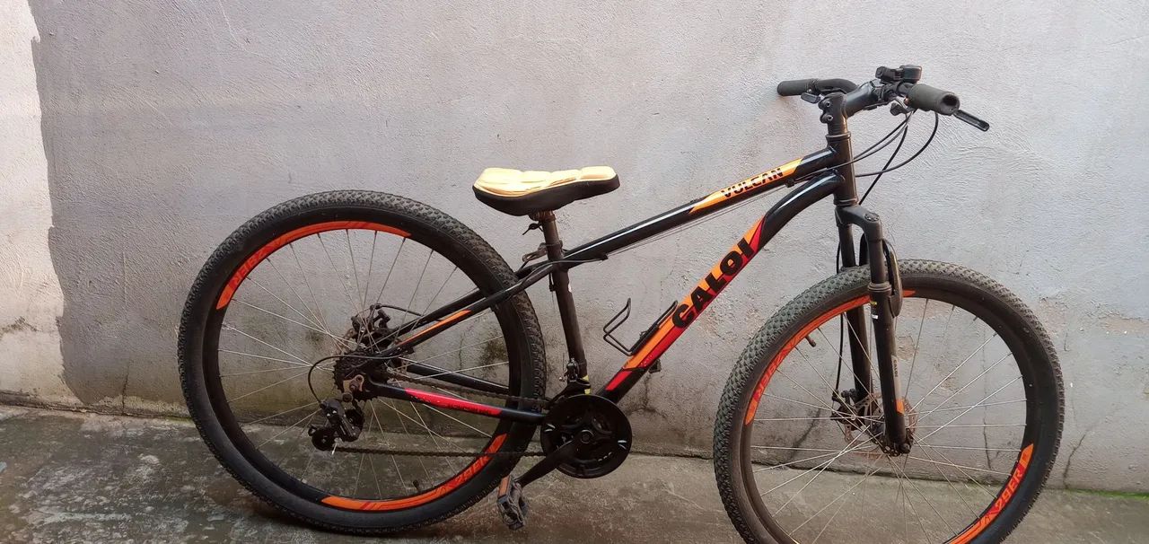 Bicicleta Aro 29 + kit bermuda espuma+blusa+capacete+óculos+lanterna.