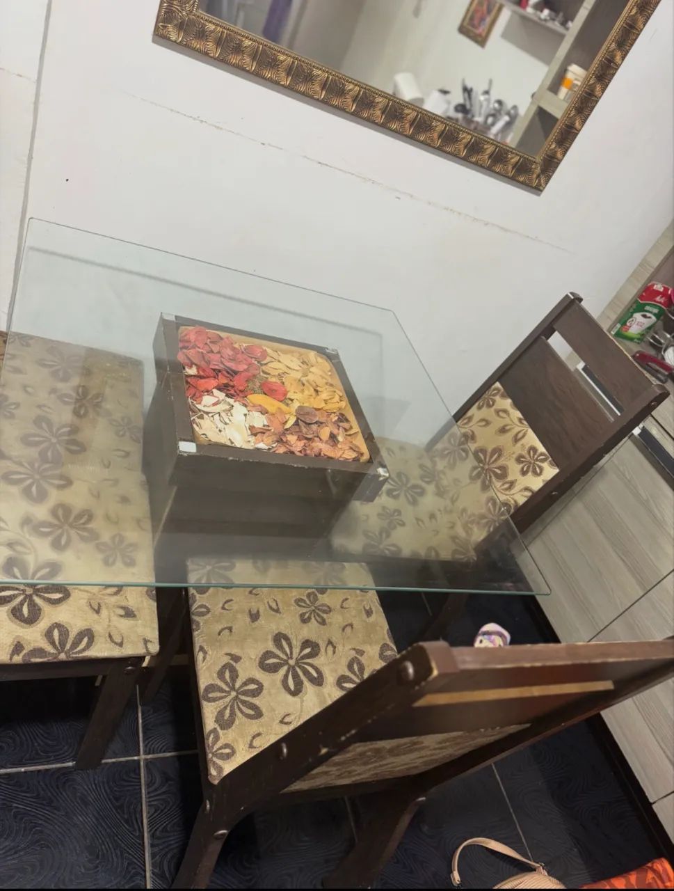 Mesa de vidro de 4 lugares - Foto 3