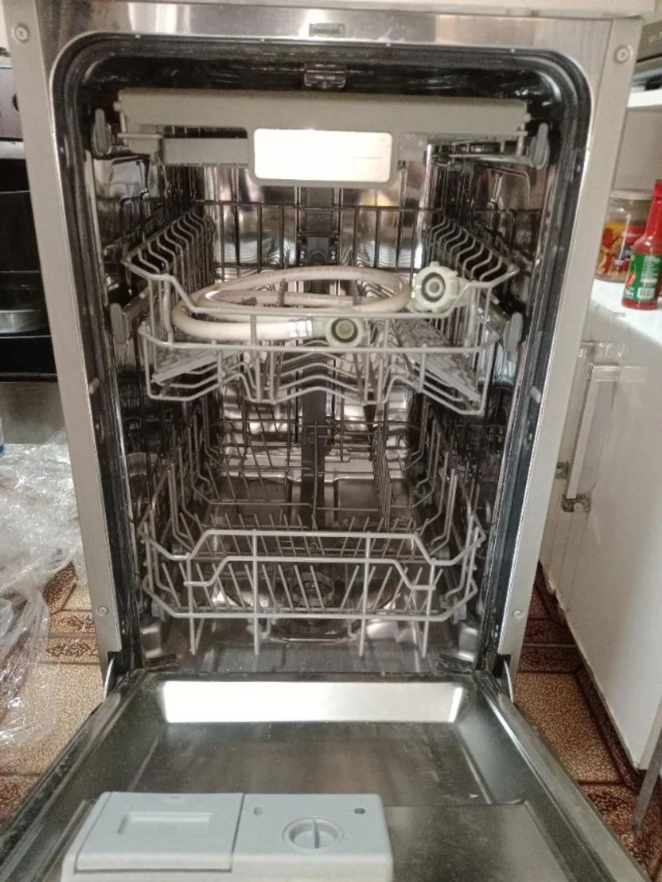 Lava Louça 10 serviços Electrolux touch