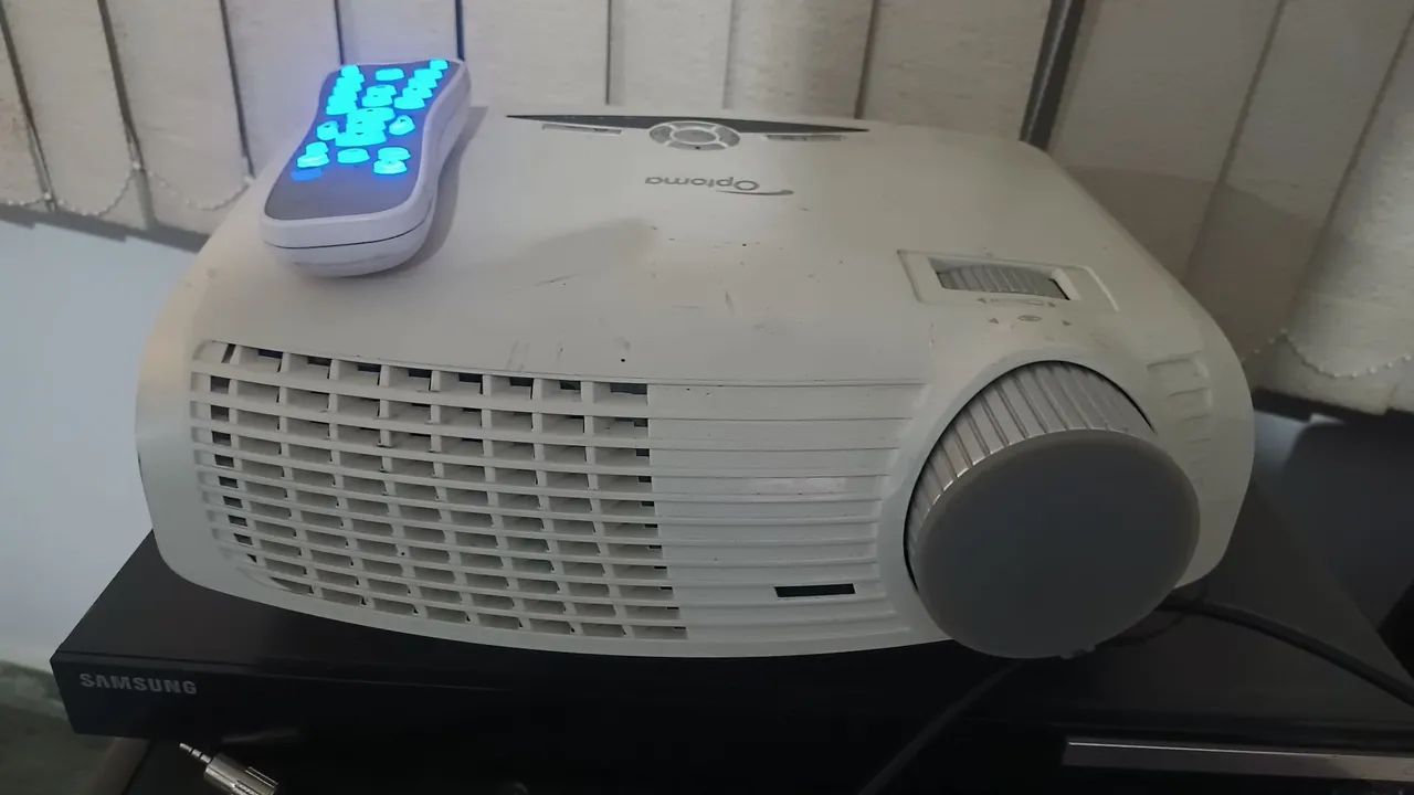 Projetor Optoma HD20