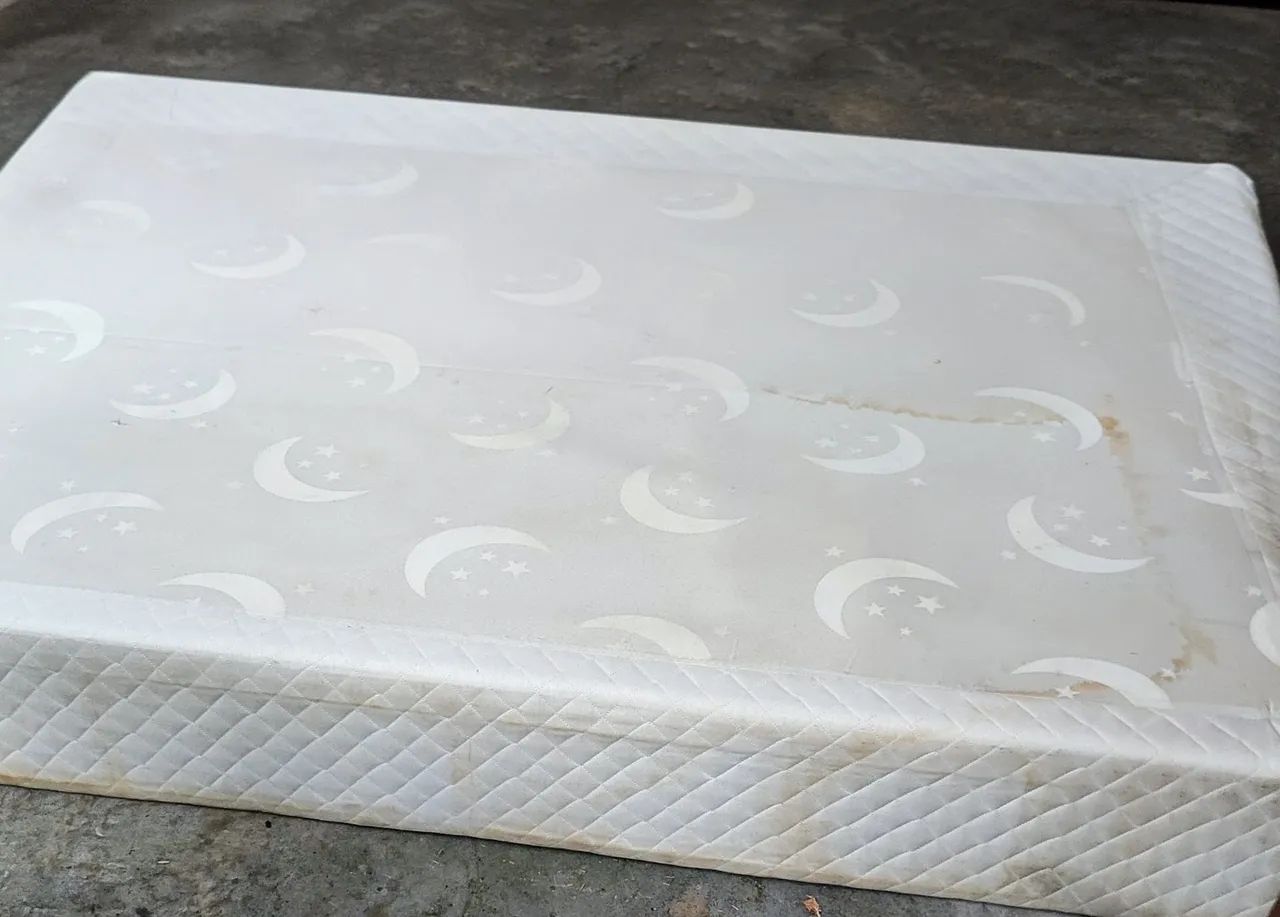 Base box solteiro 