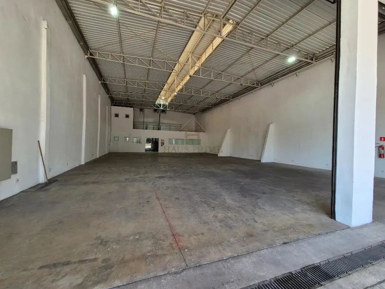 Galpão para alugar em Cotia, Jardim Santa Paula, com 525 m² - Foto 3