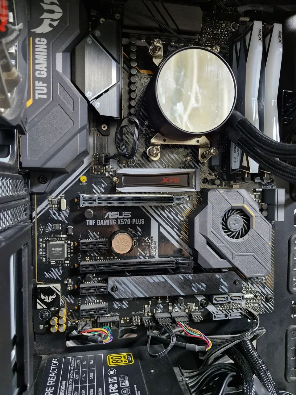 KIT Placa mãe x570 Plus - Memoria RAM 2x16GB XPG RGB - Foto 2
