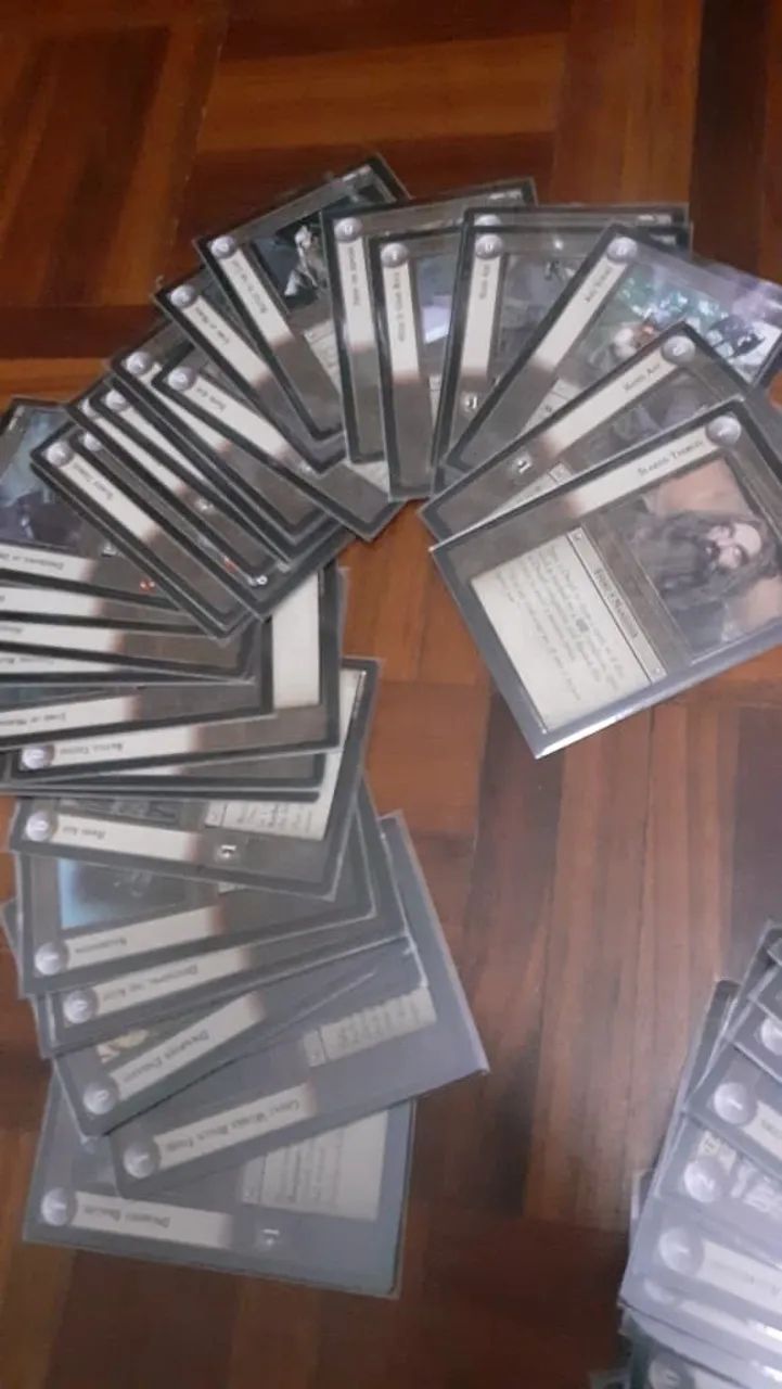 Conjunto de Cards LOTR TCG - Dwarf - Todas em Hard Sleeve - Foto 5