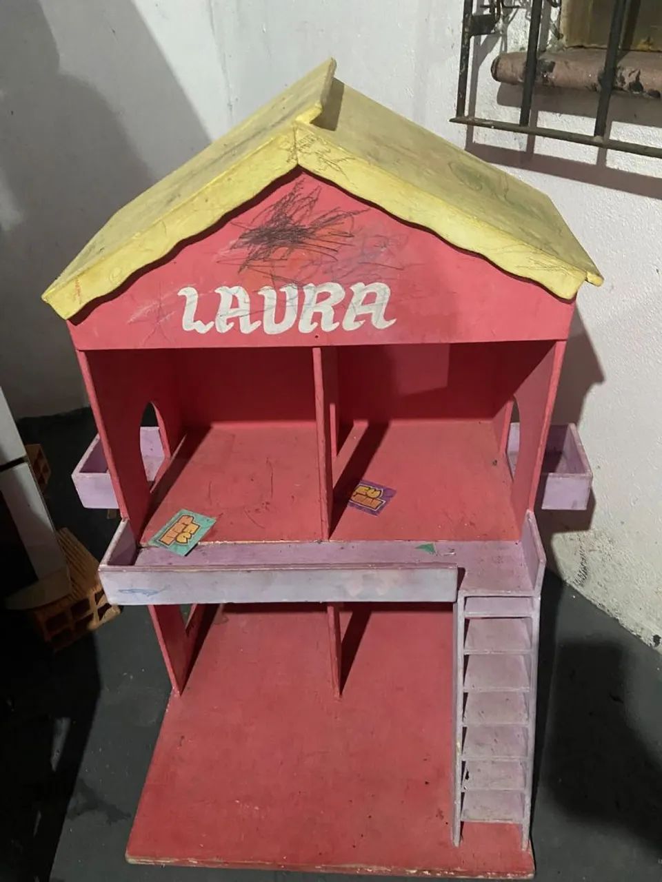 Casinha de boneca 