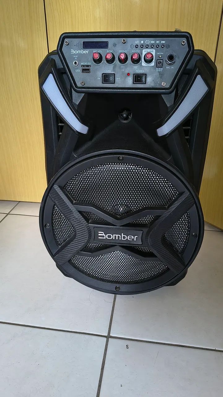 Caixa de som Bluetooth Bomber 500W - Foto 5