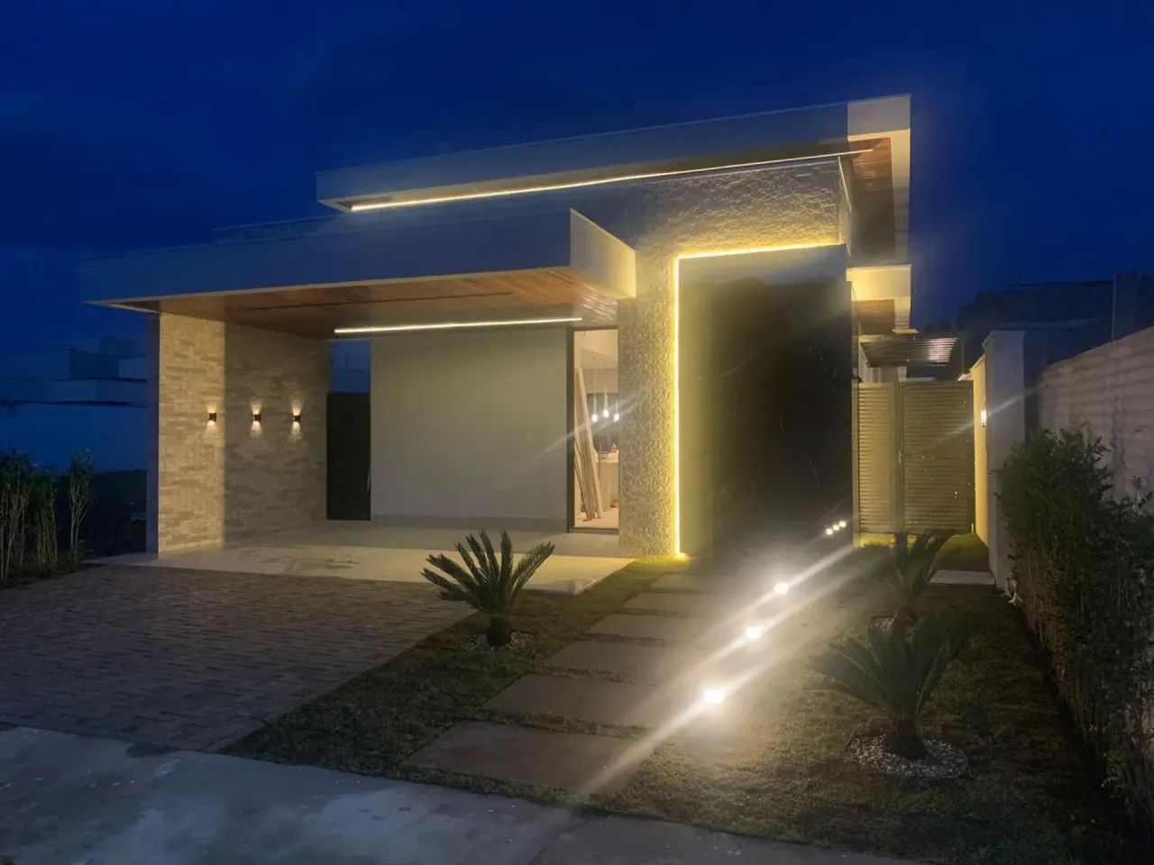 Casa Nova Térrea imponente + escritório/ Condomínio Belvedere II - Foto 2