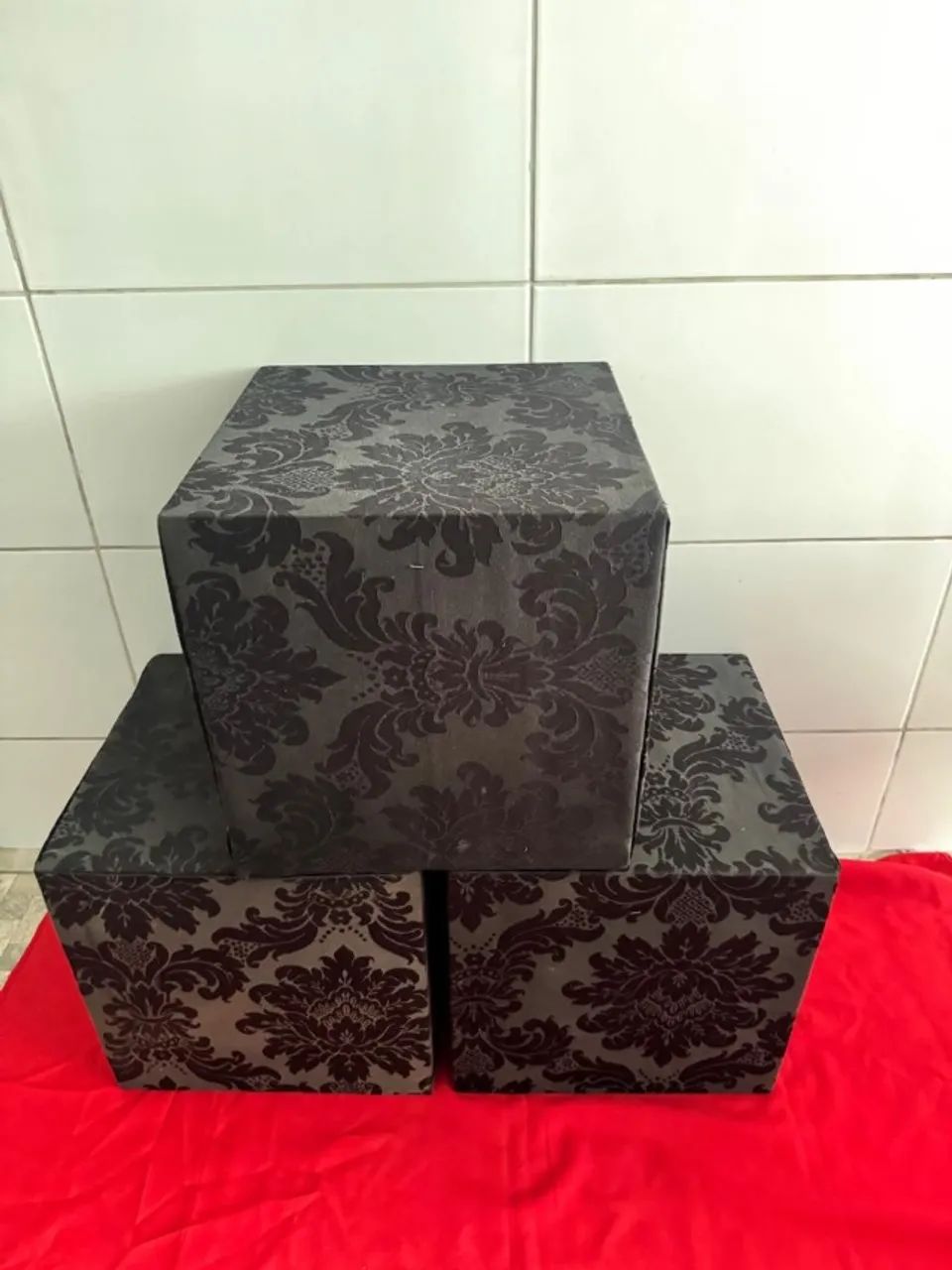 Caixas de MDF com tecido preto 