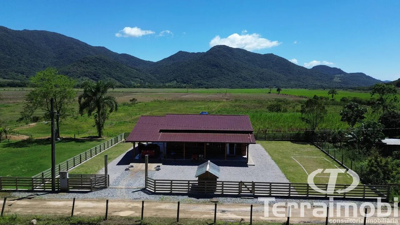 Casa com 139 m² em Terreno de 700 m²  Bom Retiro, Paulo Lopes/SC
