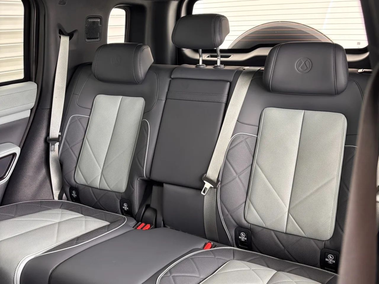 Denza B5 SUV híbrido plug-in, foto 10 de 15