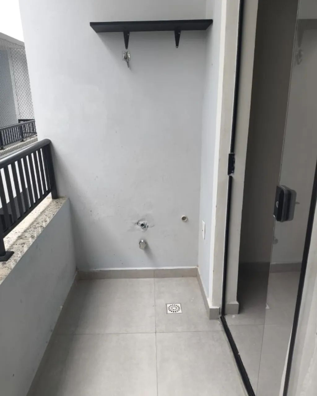 Studio semi mobiliado com sacada e garagem - Ribeirão da Ilha - Foto 4