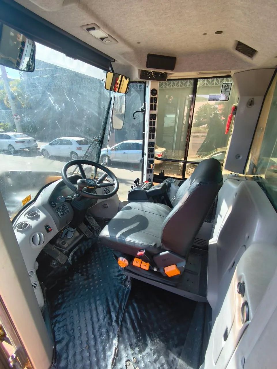 Pá Carregadeira volvo L60 f ano 2020  - Foto 6