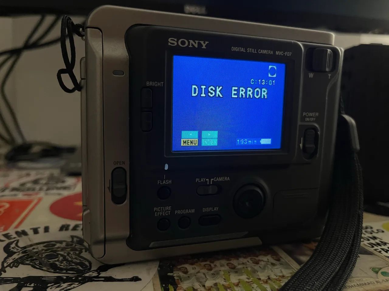 Câmera Sony Mavica - MVC-FD7 - Foto 2