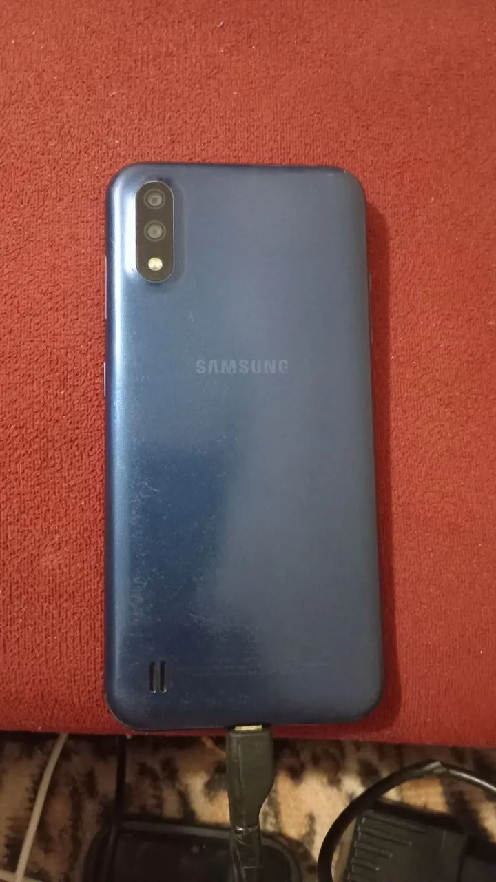 Vendo 100$ celular A 01 funcionando tudo perfeitamente  - Foto 2