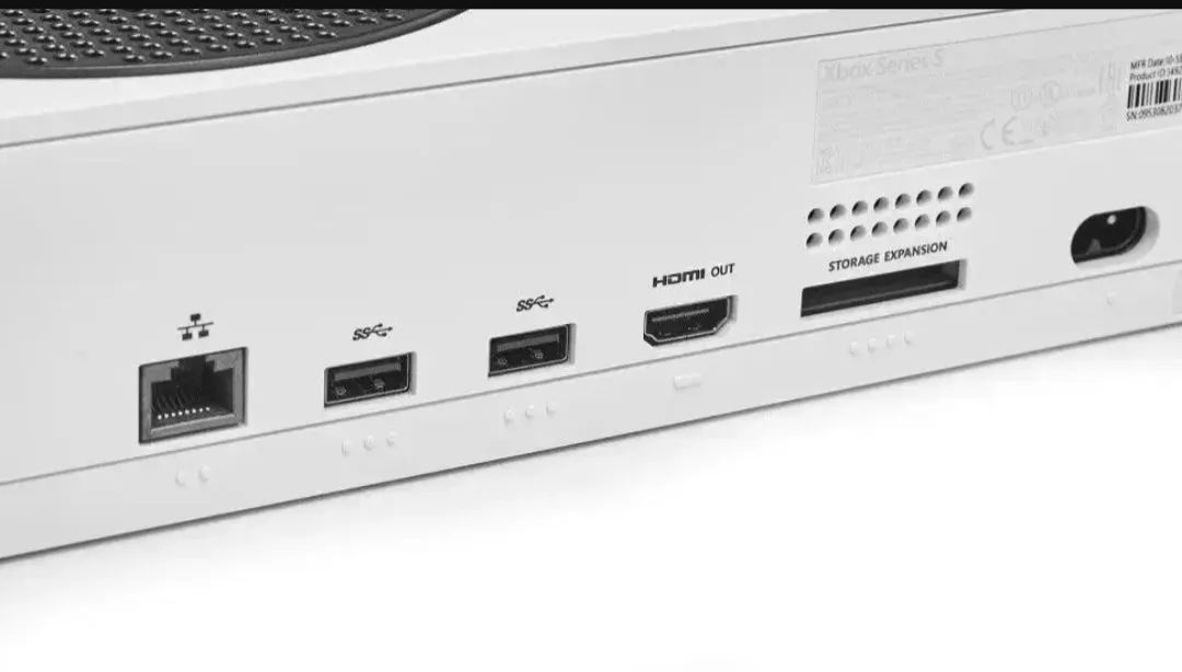 Xbox Series S 512GB Kit Extra Controller Cor Branco - Foto 4