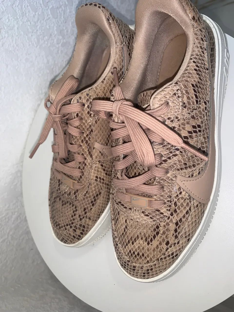 なお Tênis Nike air de onça - Calçados - Restinga, Porto Alegre