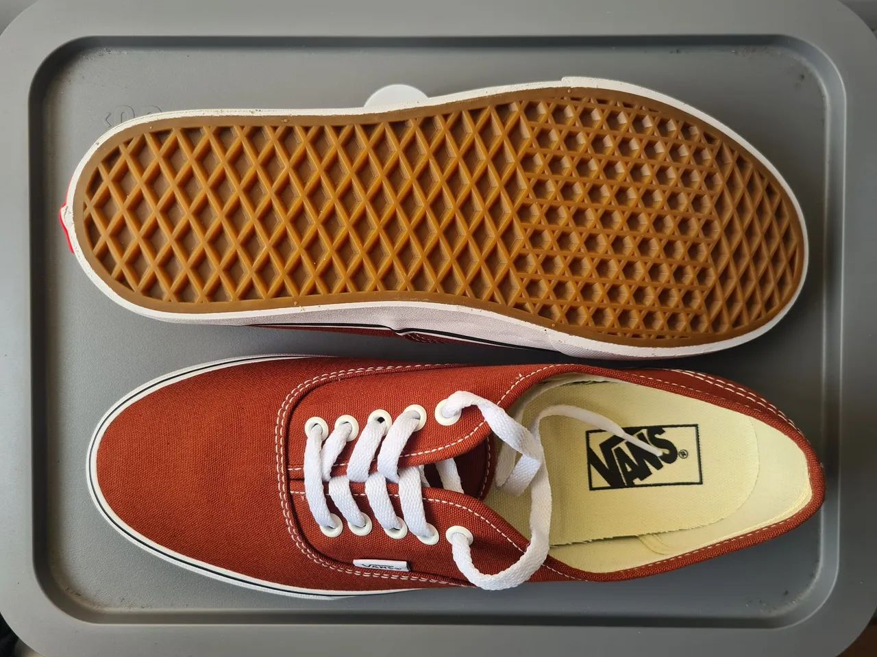Tênis Vans NOVO Original 41 - Foto 2