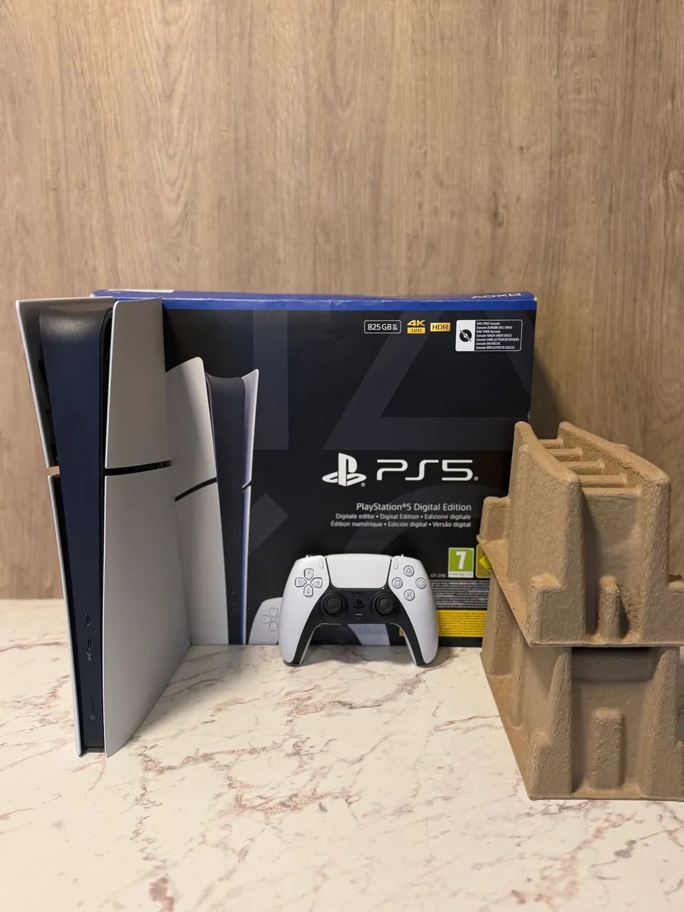 PS5 SLIM 825GB