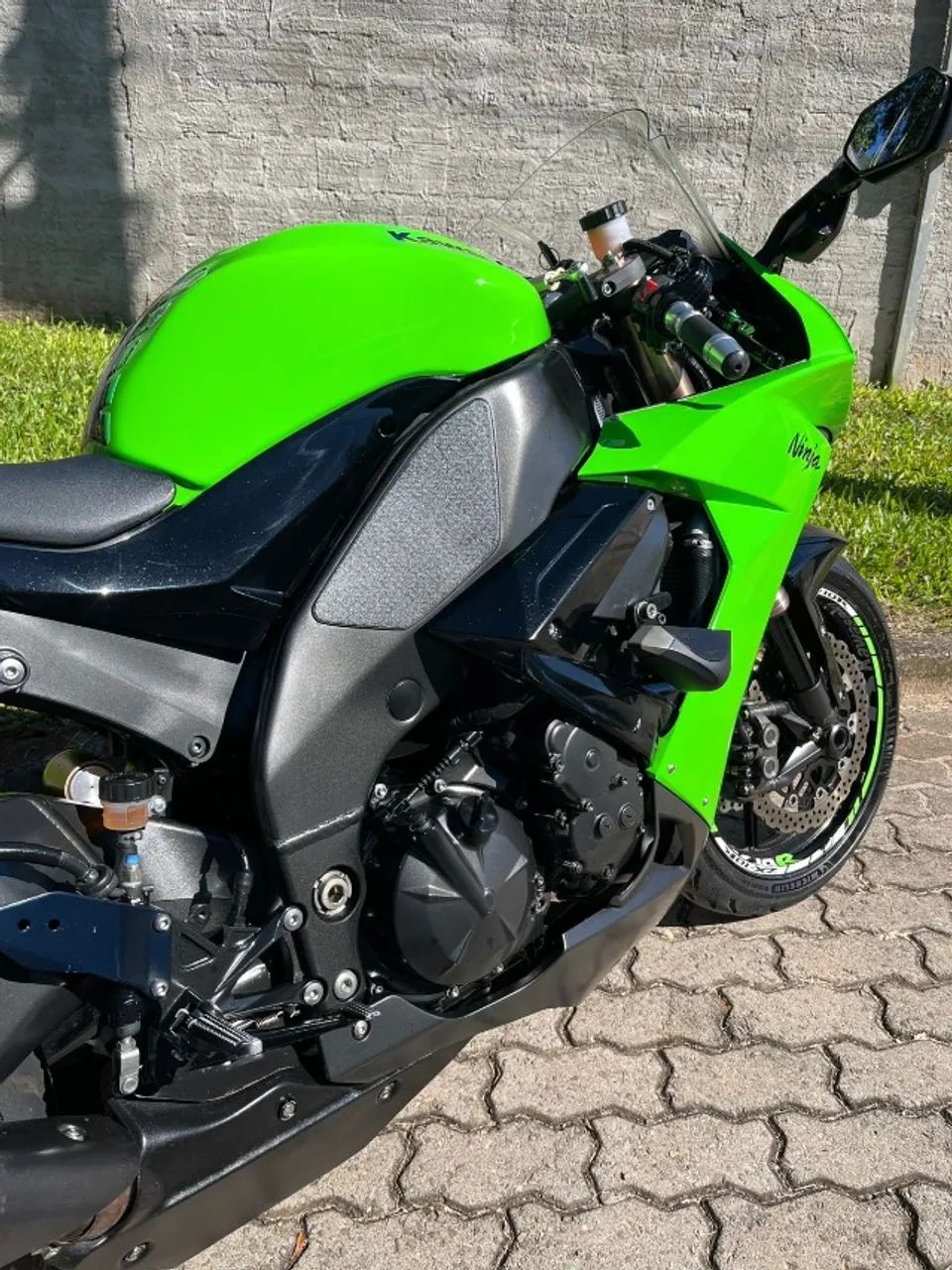 Kawazaki Ninja Zx10r 2008 - Foto 5