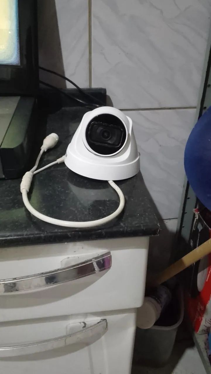 Câmera IP Intelbras 