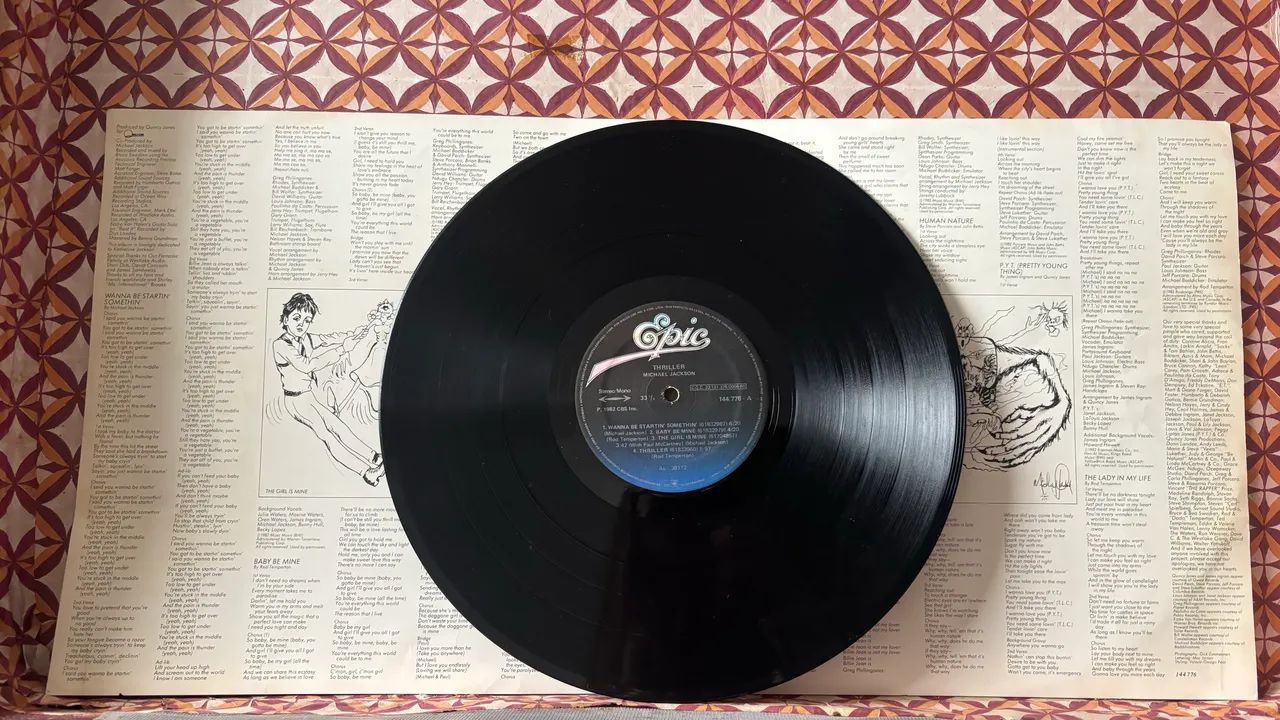 LP Michael Jackson - Thriller 1982 | Vinil Original Brasileiro Epic - Foto 2
