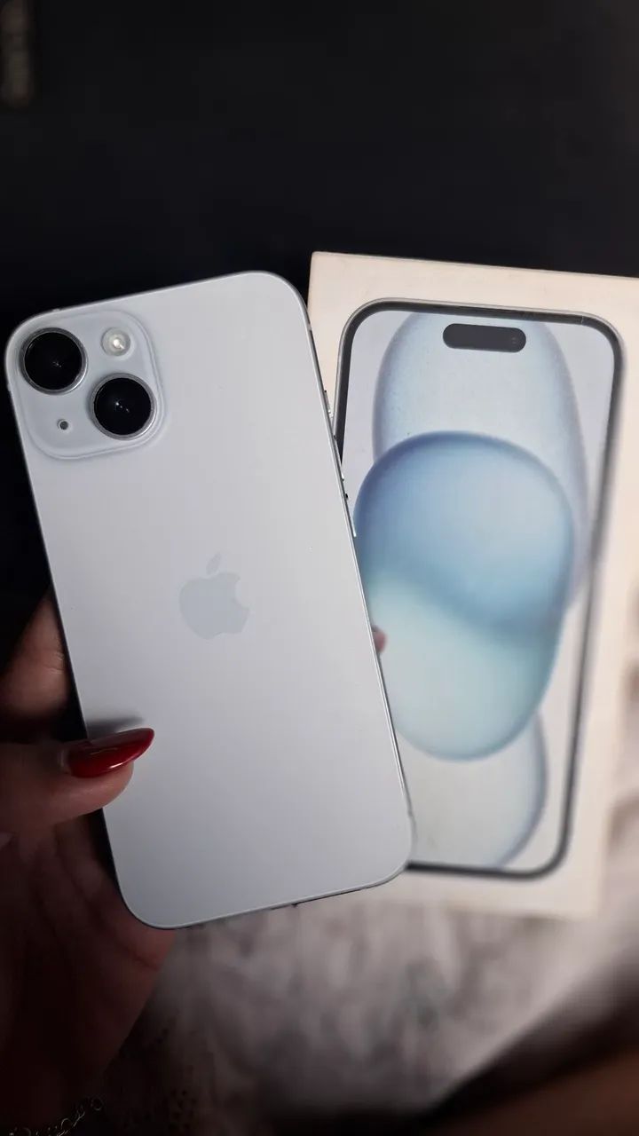 iPhone 15 Azul - extremamente conservado 