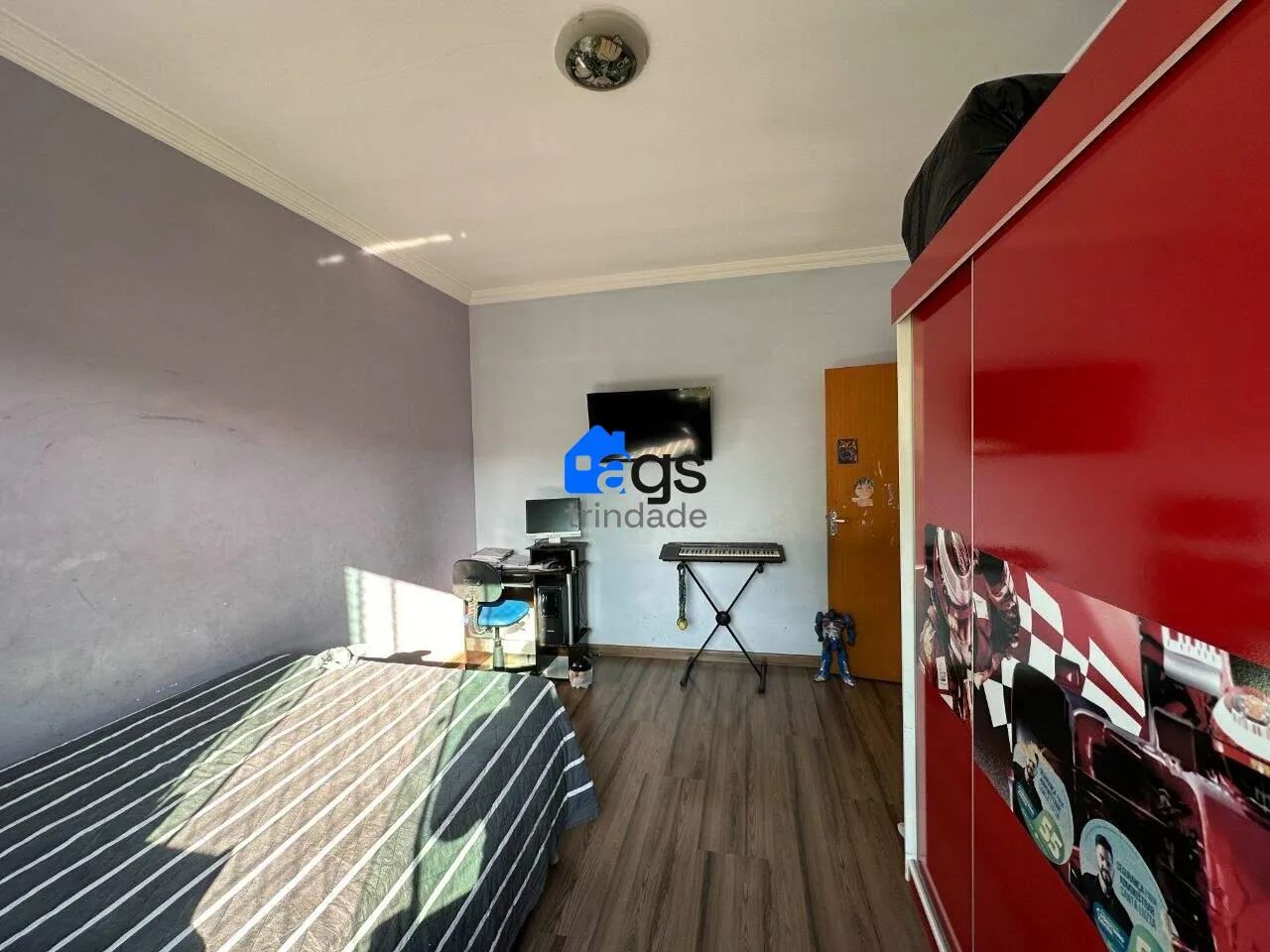 Casa em Bom Destino com 280 m² , 3 quarto(s) , 1 suíte(s) , 4 vaga(s). - Foto 11