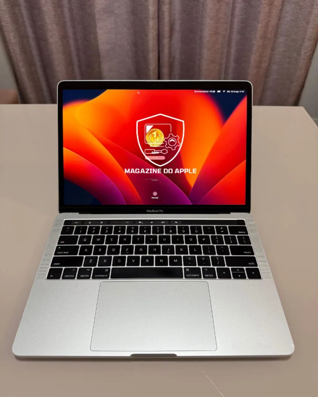 Macbook Pro TouchBar - 2017 (i5/8g/256g) 13,3 polegadas