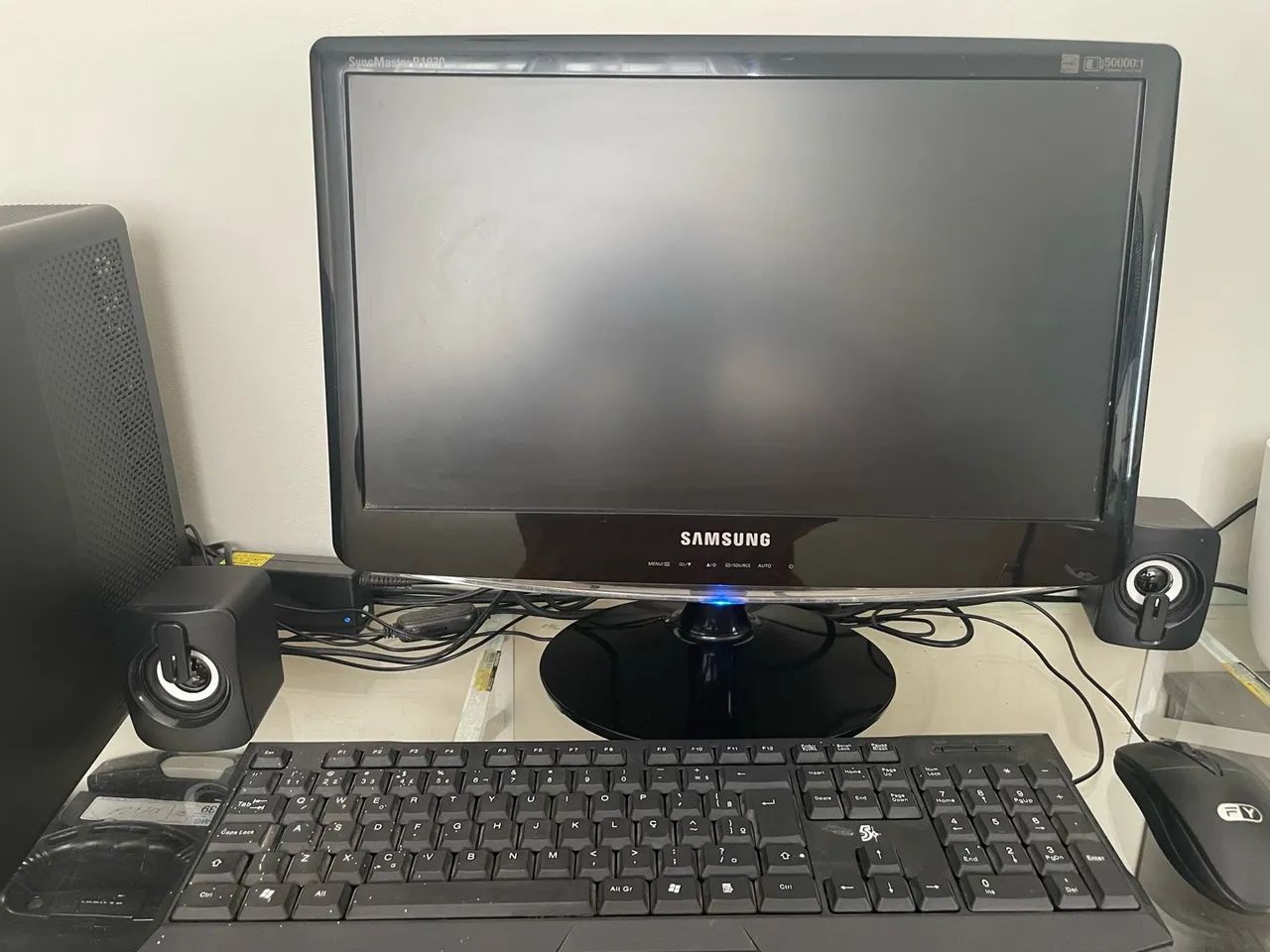  Computador completo  , com 2 monitores