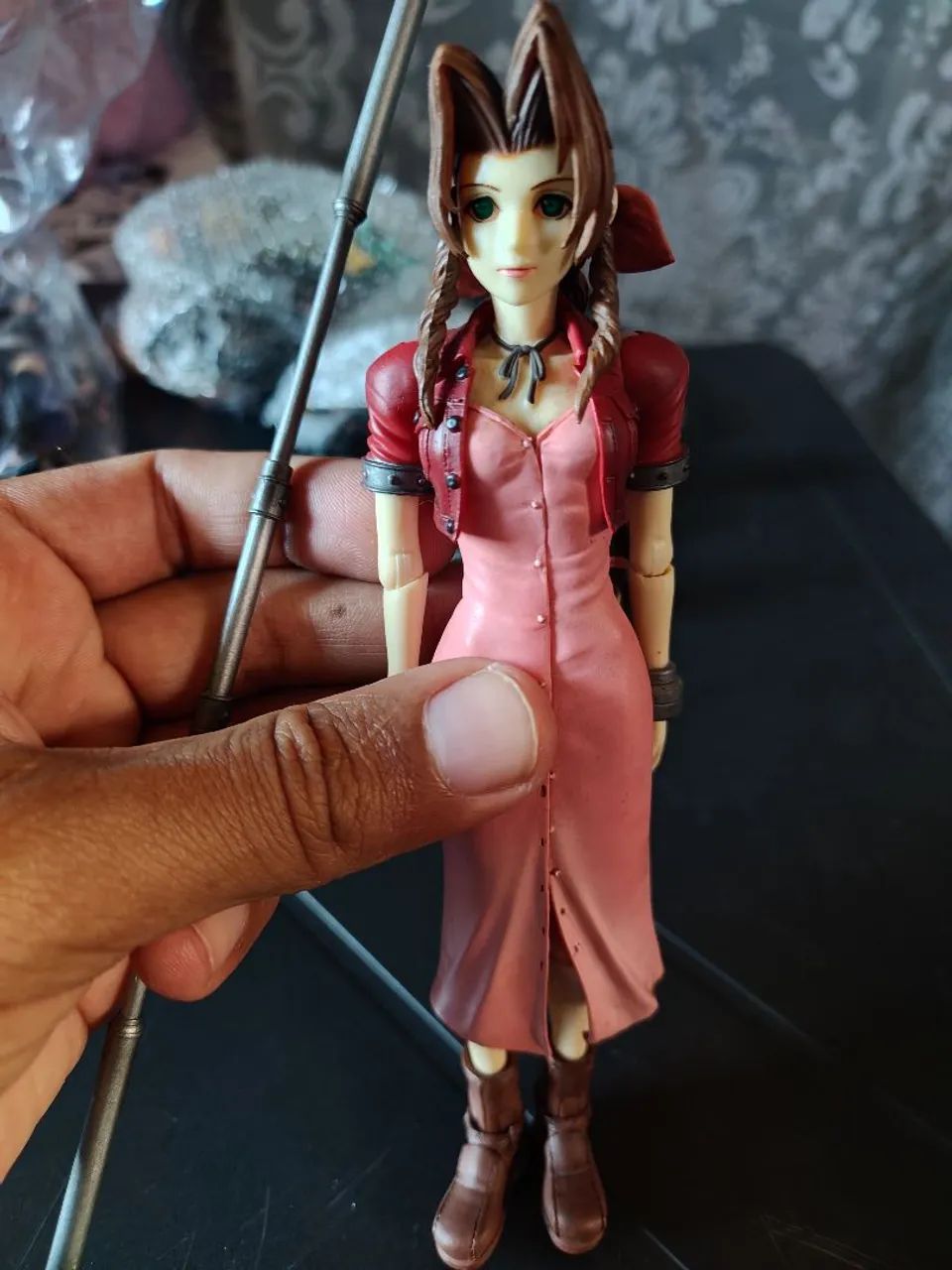 Cloud e aerith (play arts) - Foto 2