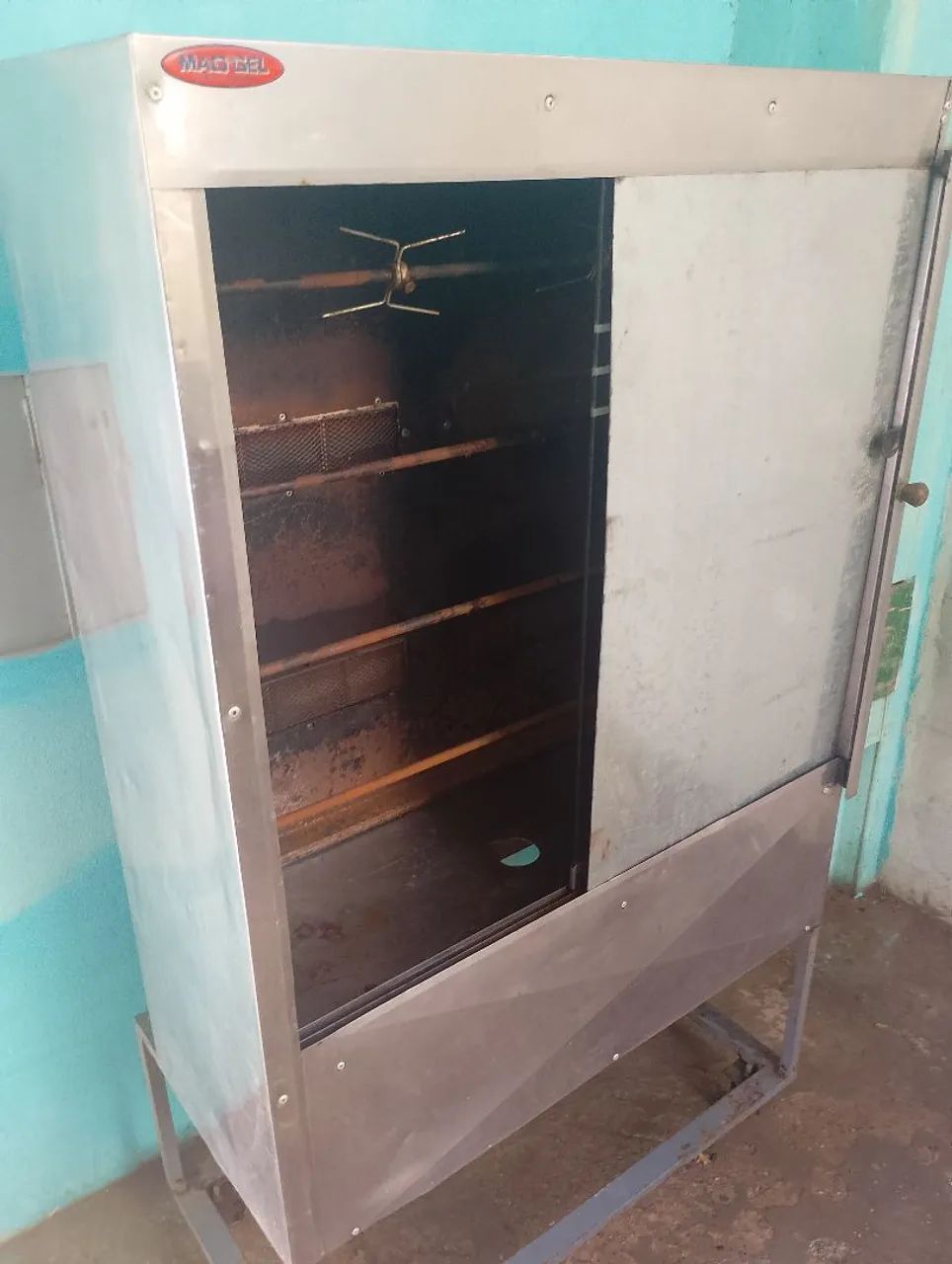 Máquina de assar frango em ótimo estado - Foto 2