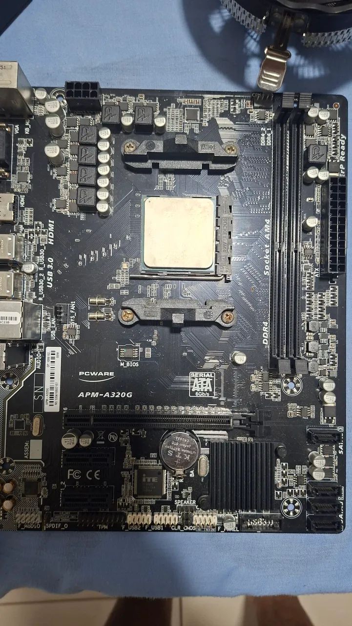 PEÇAS DE COMPUTADOR, LIGAM, FUNCIONAM MAS NAO DA IMAGEM - Foto 4