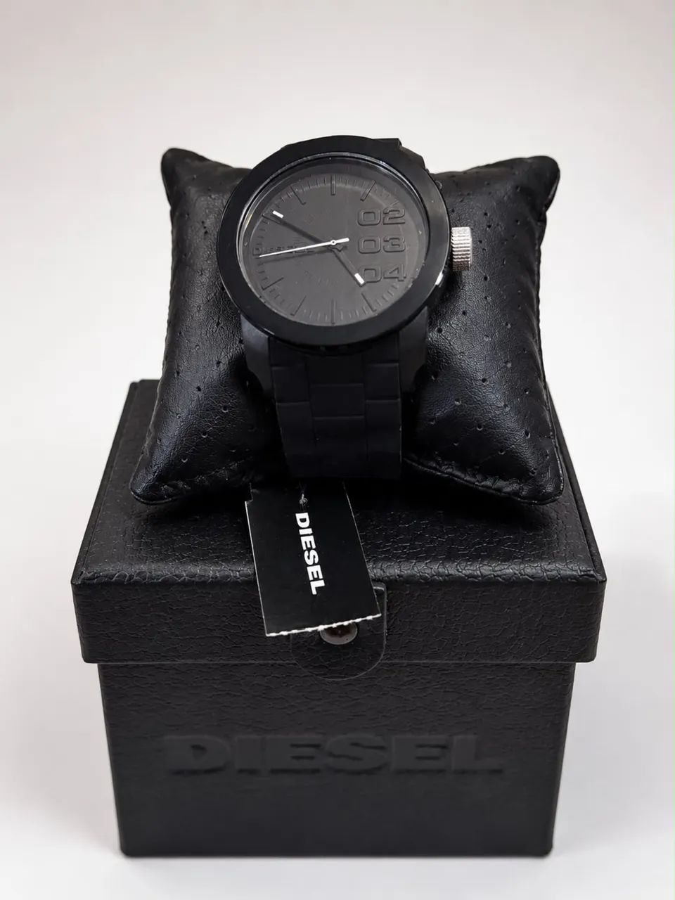 Diesel modelo DZ1437 Double Down