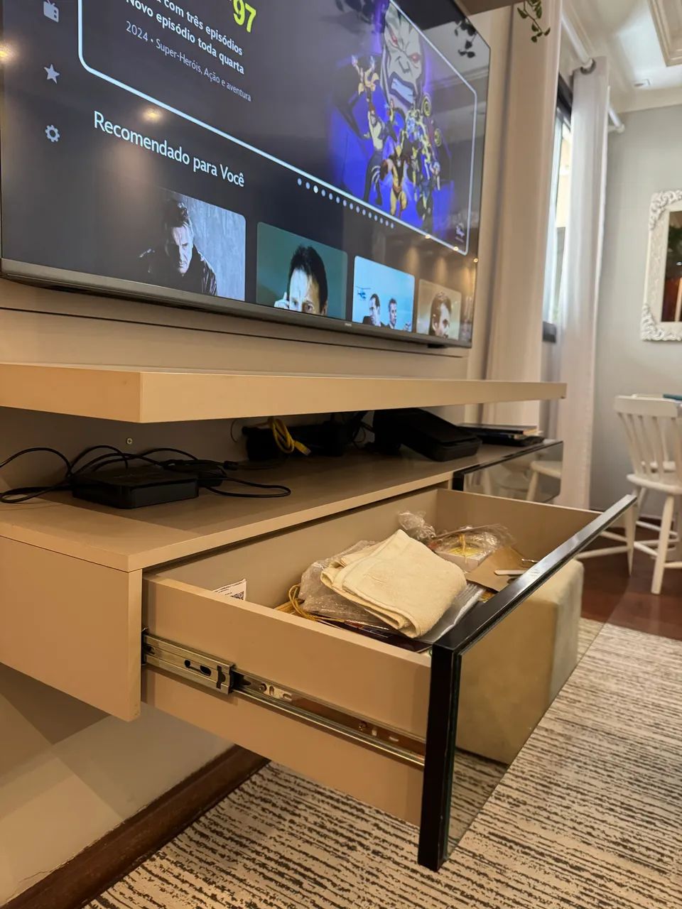 Painel de TV com Led e espelhado  - Foto 4