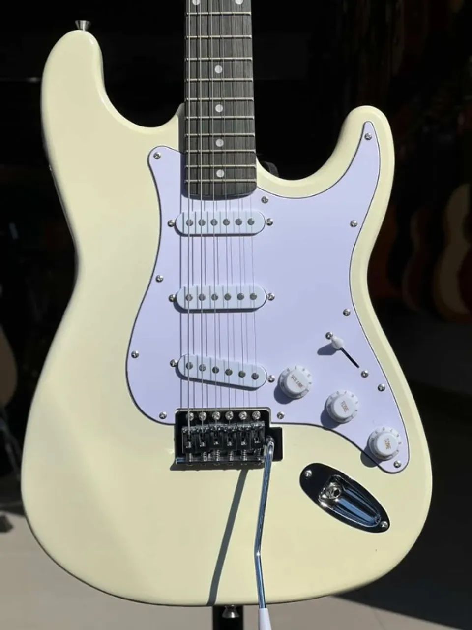 Guitarra MXT stratocaster - Foto 2