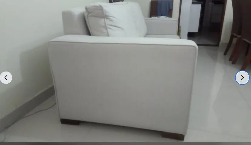 lindo sofa semi novo de linho - Foto 4