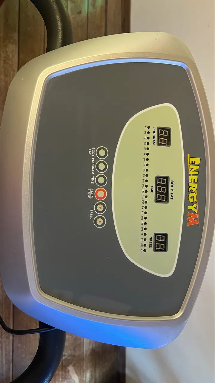 PLATAFORMA VIBRATÓRIA ENERGYM - ACADEMIA  - Foto 5