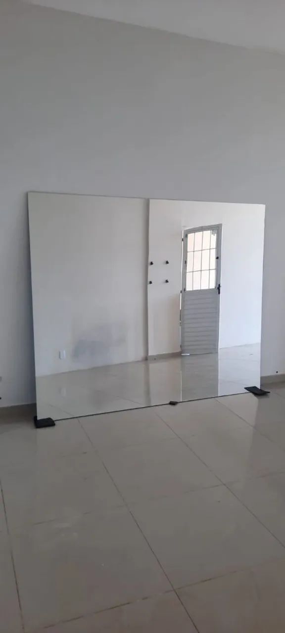 Vendo Espelho Grande