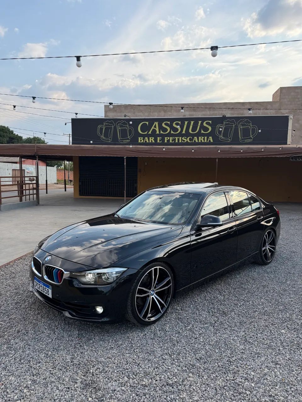 BMW 320I A 2.0 TB M Sport Activeflex 16V 4P 2018 2018