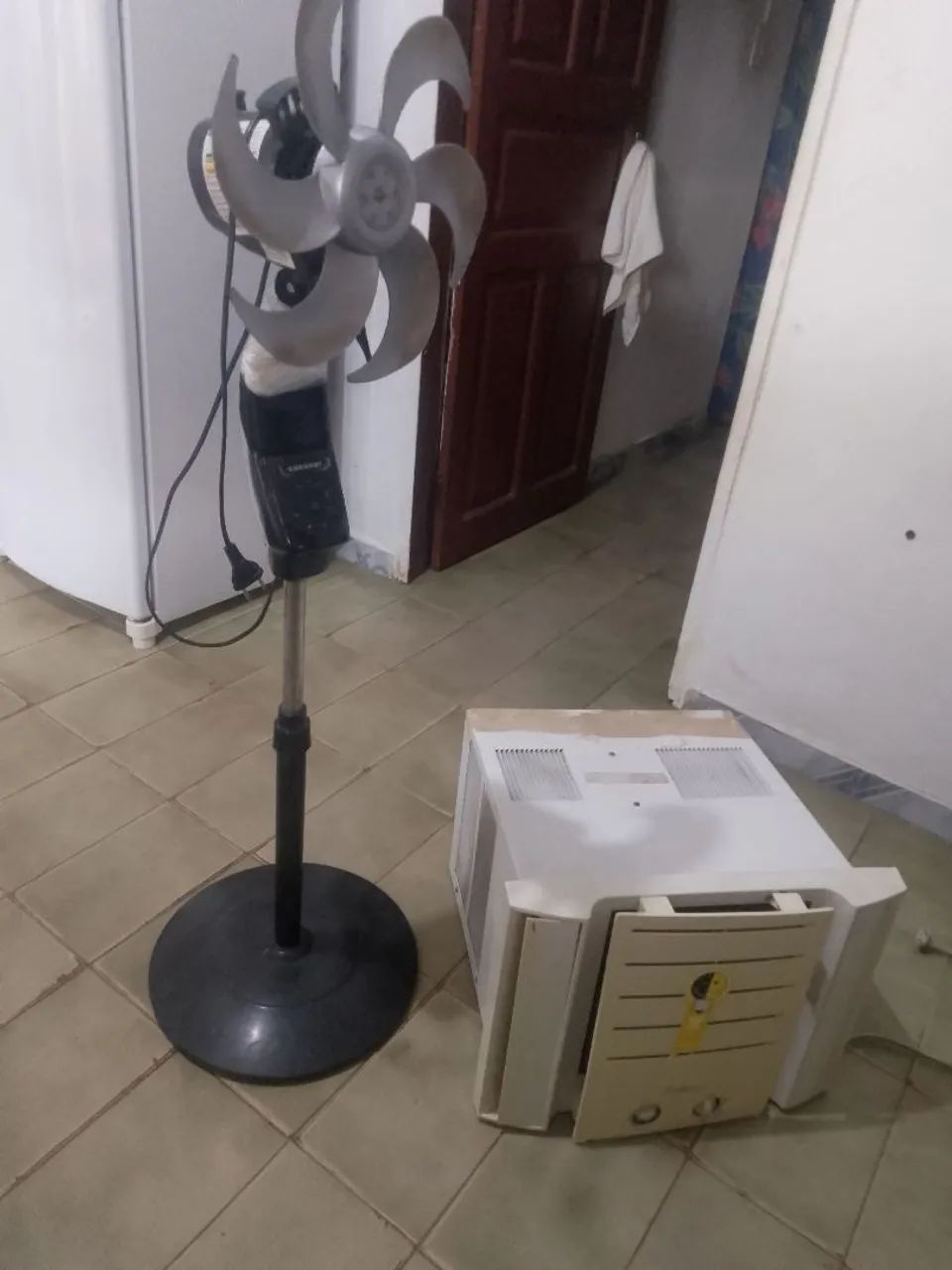 COMBO AR CONDICIONADO E VENTILADOR DIGITAL  - Foto 2