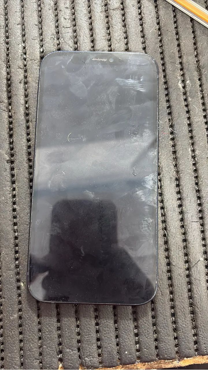 iPhone 12 - Foto 2