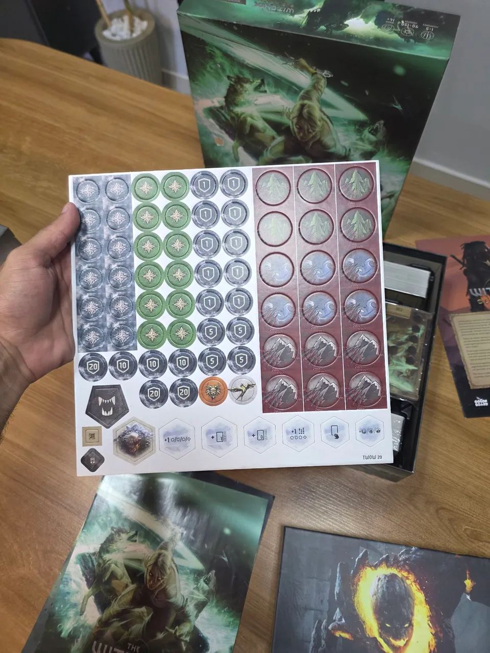 The witcher: Old World + 2 expansões  - Foto 5