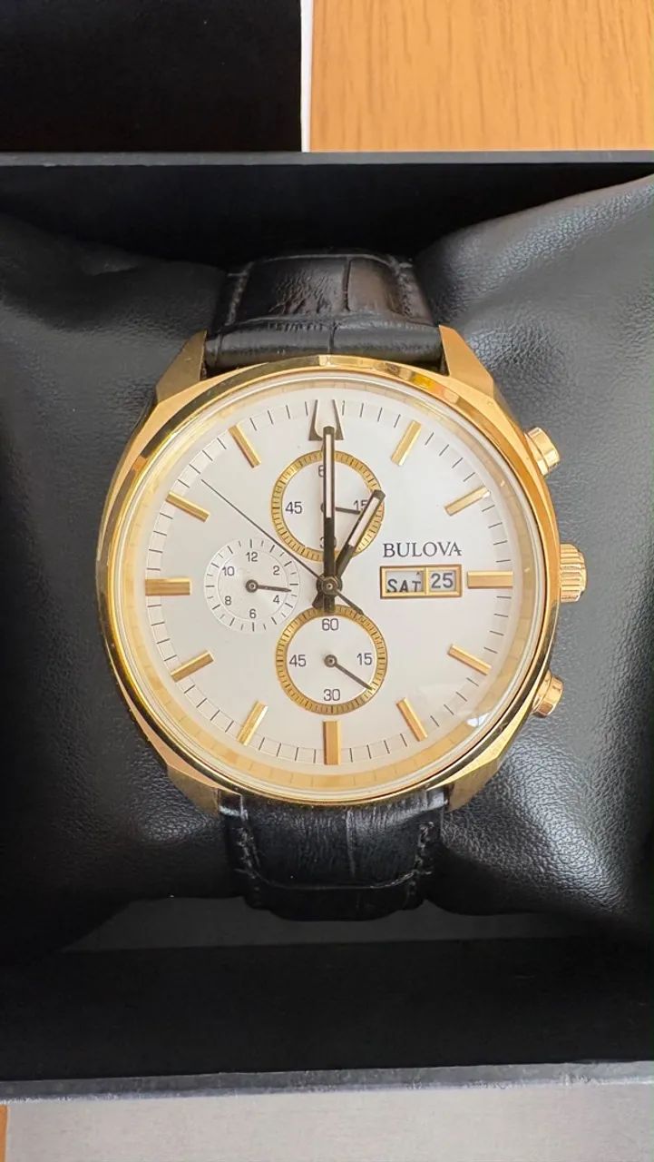 Bulova Classic Chronograph - Foto 4
