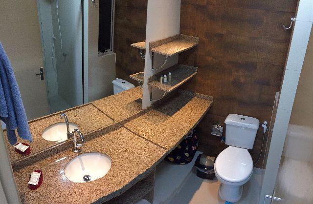 Loft confortável no Centro com sol da manhã e garagem! - Foto 3