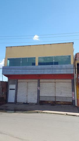 Vendo prédio Avenida Luizão perto pista araçagy no bairro Vila Luizão.