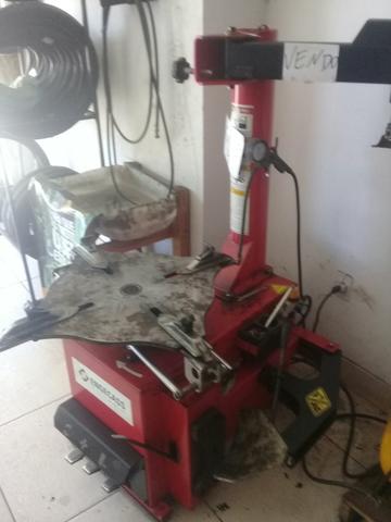 Vende-se desmotadora pneus