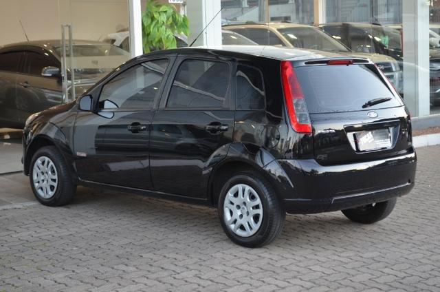 Fiesta hatch 1.6 class flex 4p manual *segundo dono*completo - Foto 5