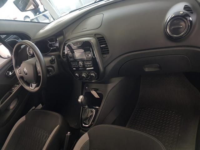 RENAULT CAPTUR 1.6 16V SCE FLEX ZEN X-TRONIC - Foto 8