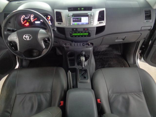 TOYOTA HILUX 2012/2012 3.0 SRV TOP 4X4 CD 16V TURBO INTERCOOLER DIESEL 4P AUTOMÁTICO - Foto 5